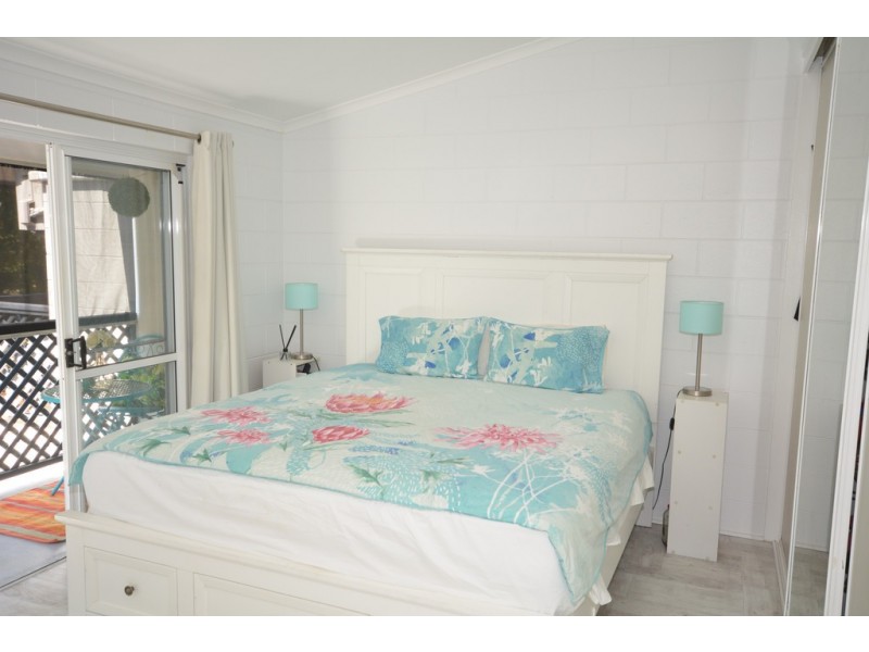 Unit 5, 15 Triton Crescent, Port Douglas QLD 4877