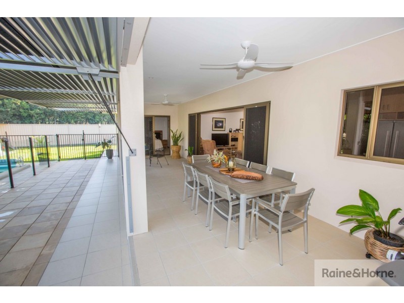 9 WARATAH CLOSE, Mossman QLD 4873