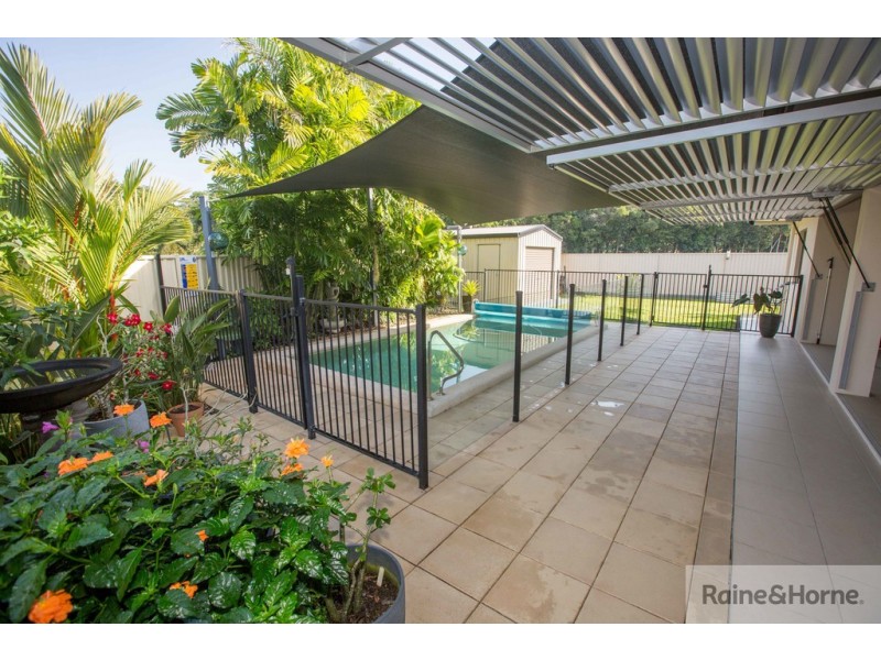 9 WARATAH CLOSE, Mossman QLD 4873