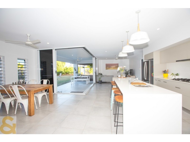 4 JULAJI CLOSE, Cooya Beach QLD 4873