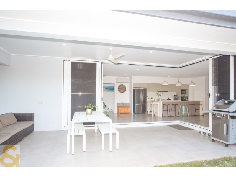 4 JULAJI CLOSE, Cooya Beach QLD 4873