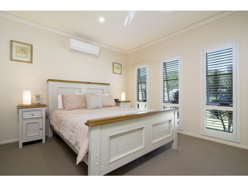 16 DULKU CLOSE, Port Douglas QLD 4877