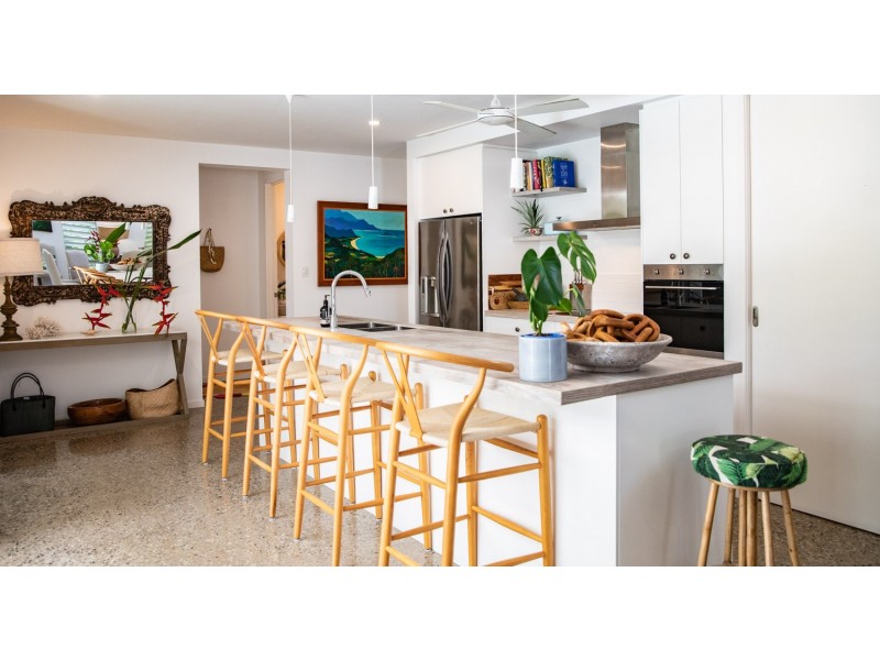 4/11 CRAVEN CLOSE, Port Douglas QLD 4877