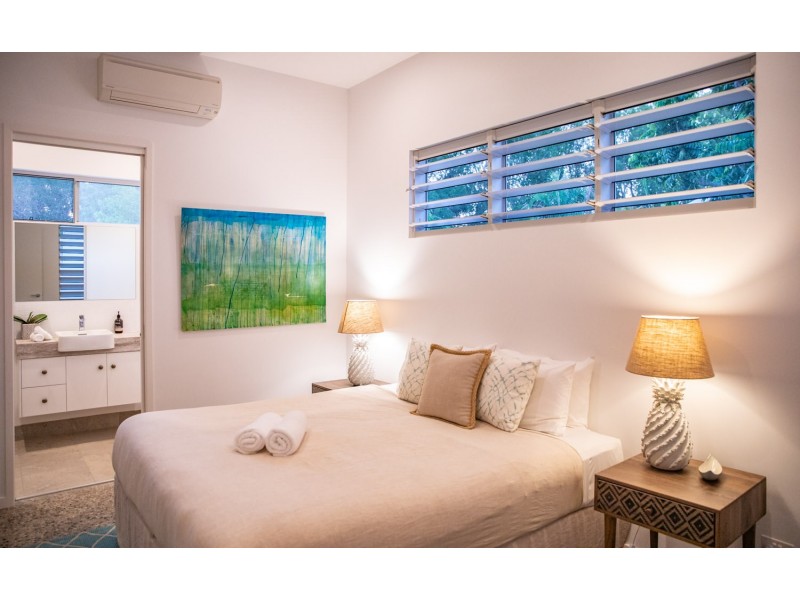 4/11 CRAVEN CLOSE, Port Douglas QLD 4877