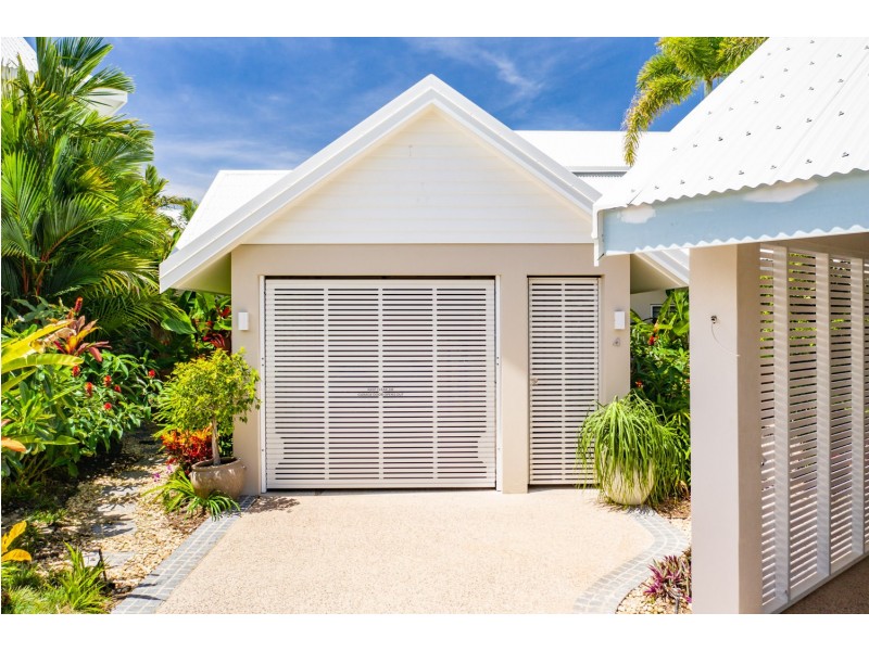 4/11 CRAVEN CLOSE, Port Douglas QLD 4877