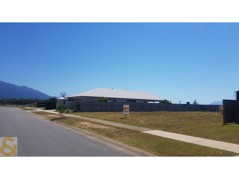 12 BARRBAL DRIVE, Cooya Beach QLD 4873