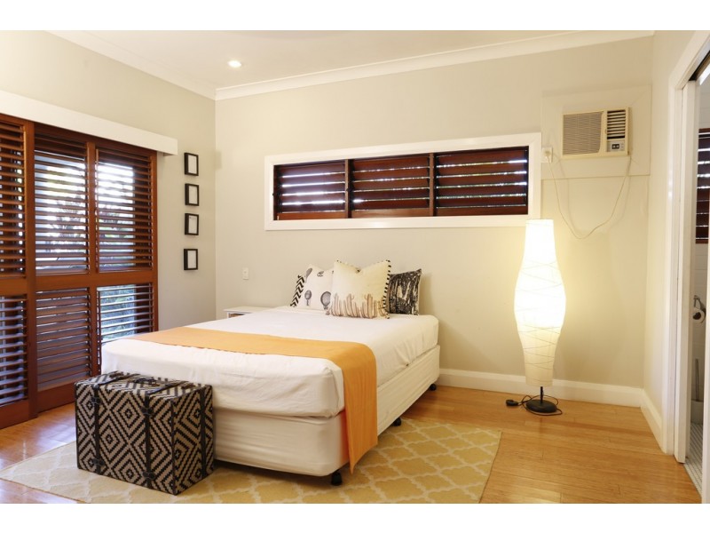 47 ENDEAVOUR STREET, Port Douglas QLD 4877