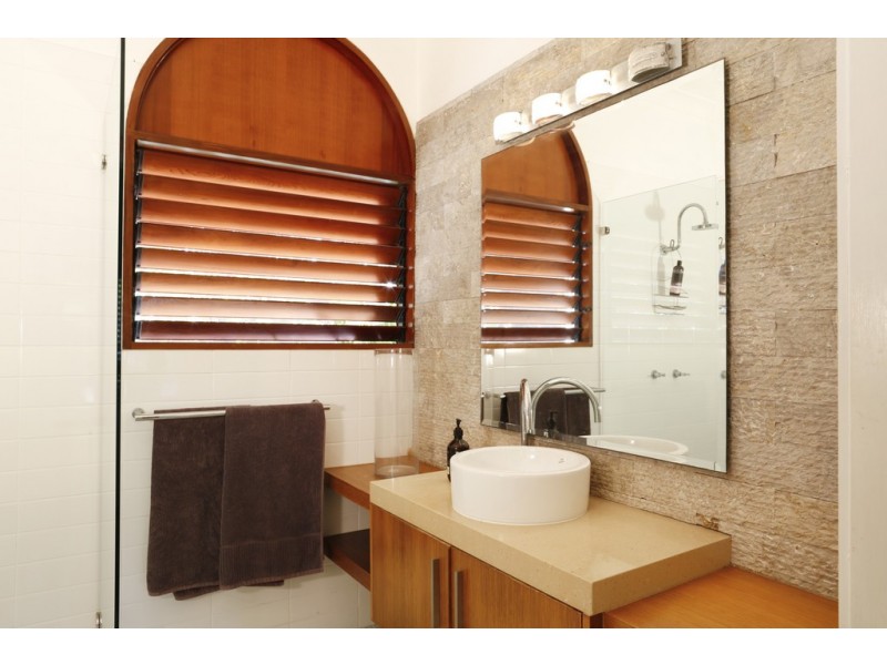 47 ENDEAVOUR STREET, Port Douglas QLD 4877