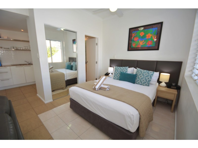 65/70-76 DAVIDSON STREET, Port Douglas QLD 4877