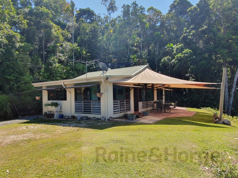 6 Milky Pine Rd Kimberley, Daintree QLD 4873