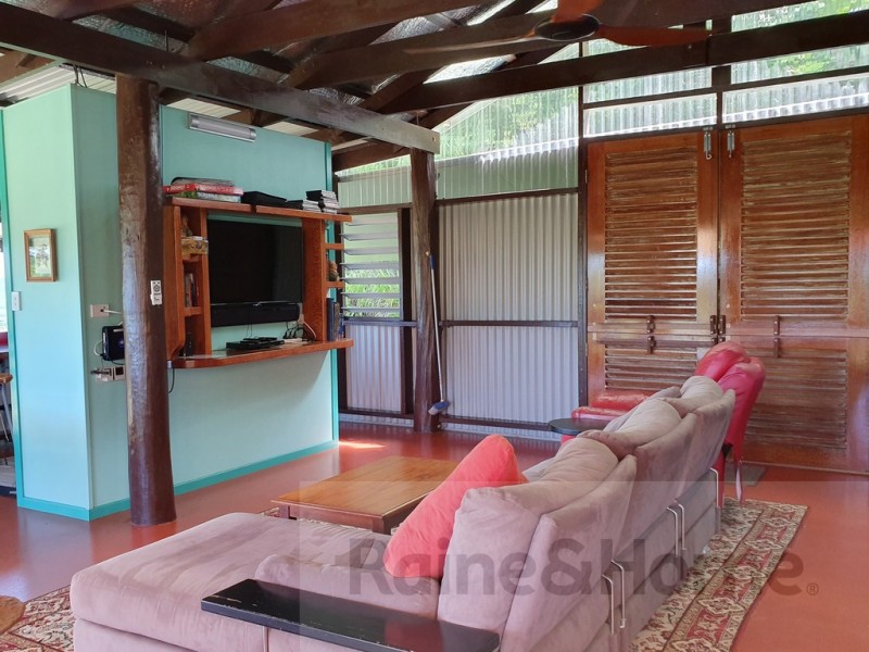 6 Milky Pine Rd Kimberley, Daintree QLD 4873