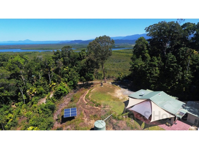 6 Milky Pine Rd Kimberley, Daintree QLD 4873