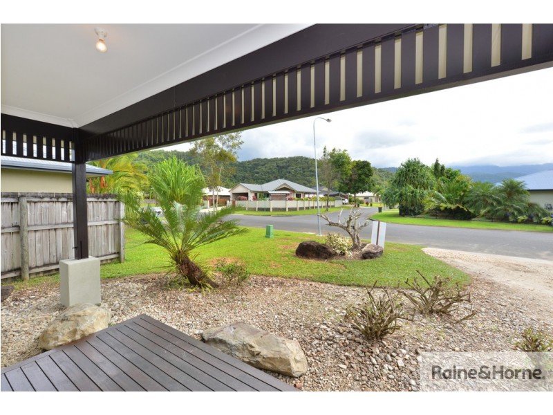 12 White Oak Avenue, Mossman QLD 4873