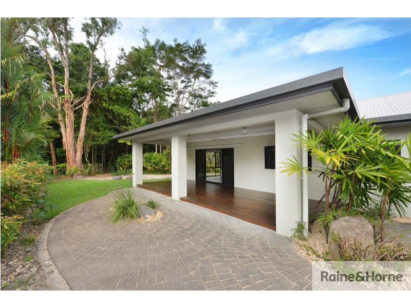 12 White Oak Avenue, Mossman QLD 4873