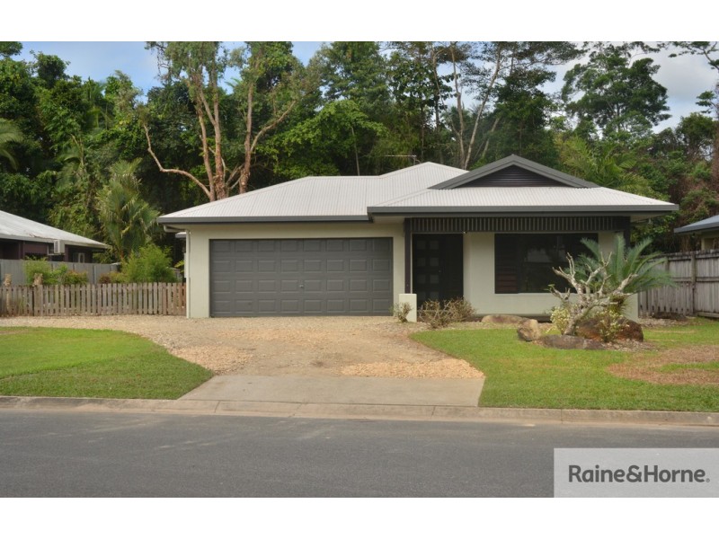 12 White Oak Avenue, Mossman QLD 4873