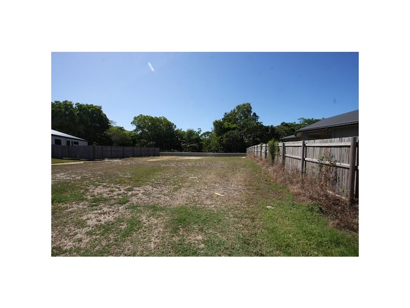 5 Dulku Close, Port Douglas QLD 4877