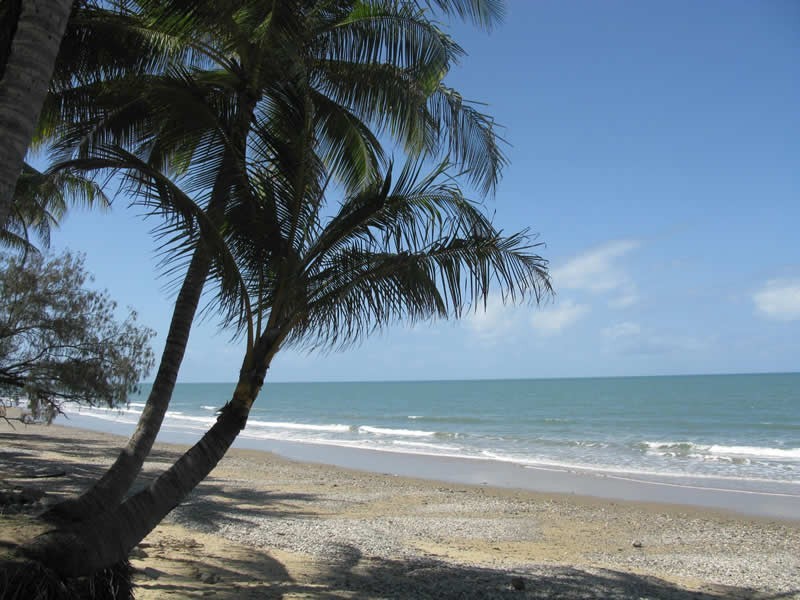 30 Bruce Avenue, Oak Beach QLD 4877