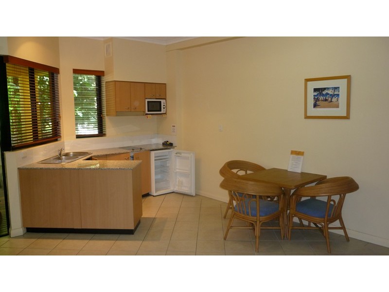 2 The Pavillions, Port Douglas QLD 4877