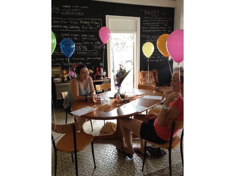 1 The Junction Cafe, Mossman QLD 4873