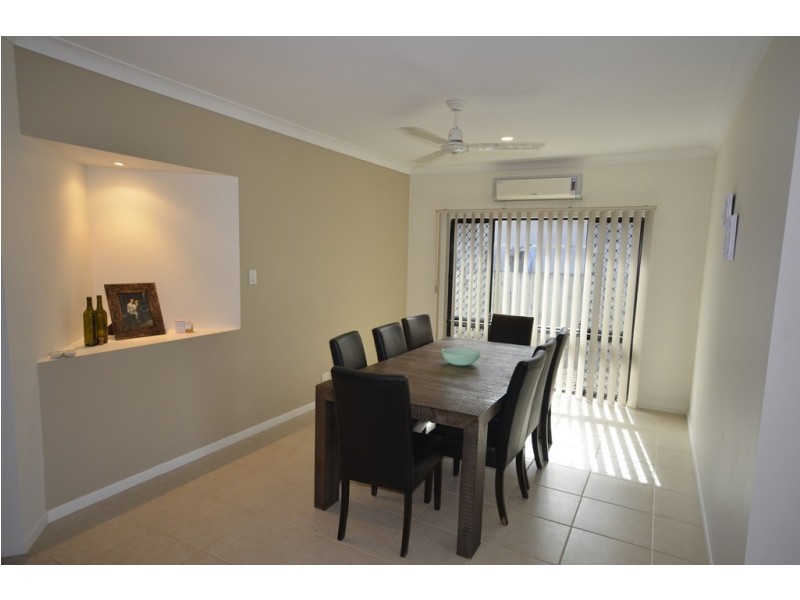 32 White Oak Avenue, Mossman QLD 4873