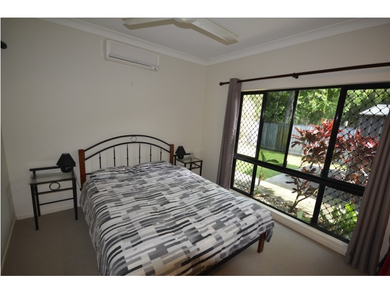 32 White Oak Avenue, Mossman QLD 4873