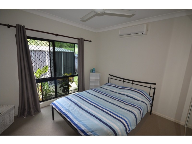 32 White Oak Avenue, Mossman QLD 4873