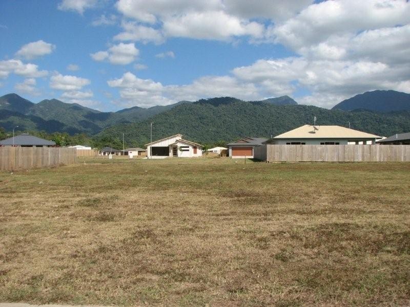 27 Lot 320 Riflebird Crescent, Mossman QLD 4873