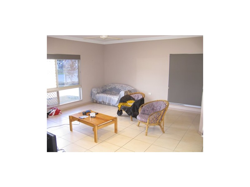 7 Ingles Street, Mossman QLD 4873