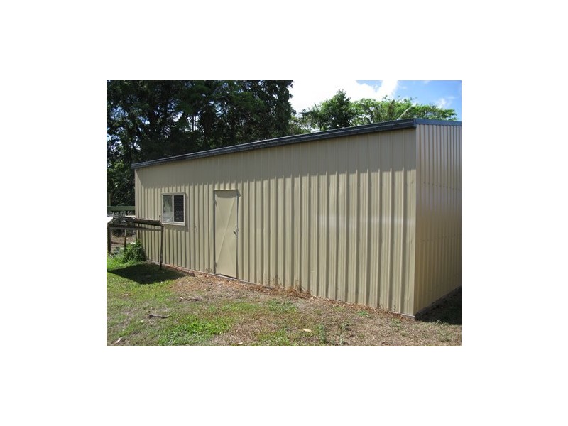 7 Ingles Street, Mossman QLD 4873