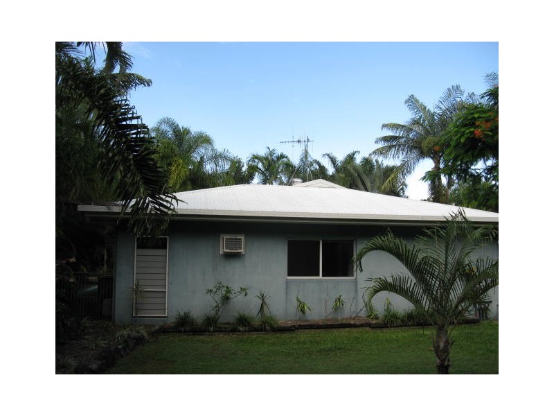 8 Thooleer Close, Cooya Beach QLD 4873