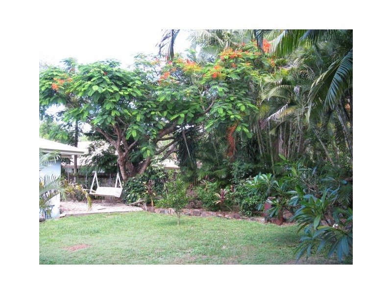 8 Thooleer Close, Cooya Beach QLD 4873