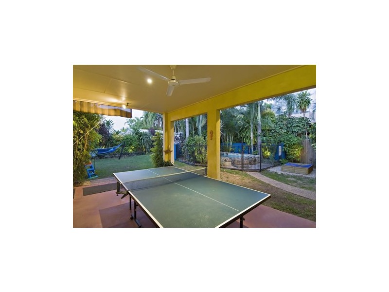 11 Thooleer Close, Cooya Beach QLD 4873