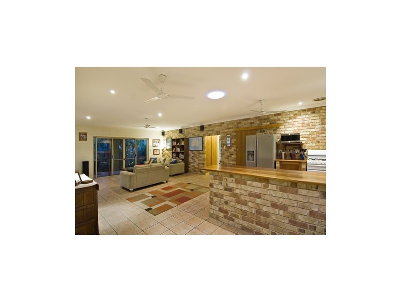 11 Thooleer Close, Cooya Beach QLD 4873