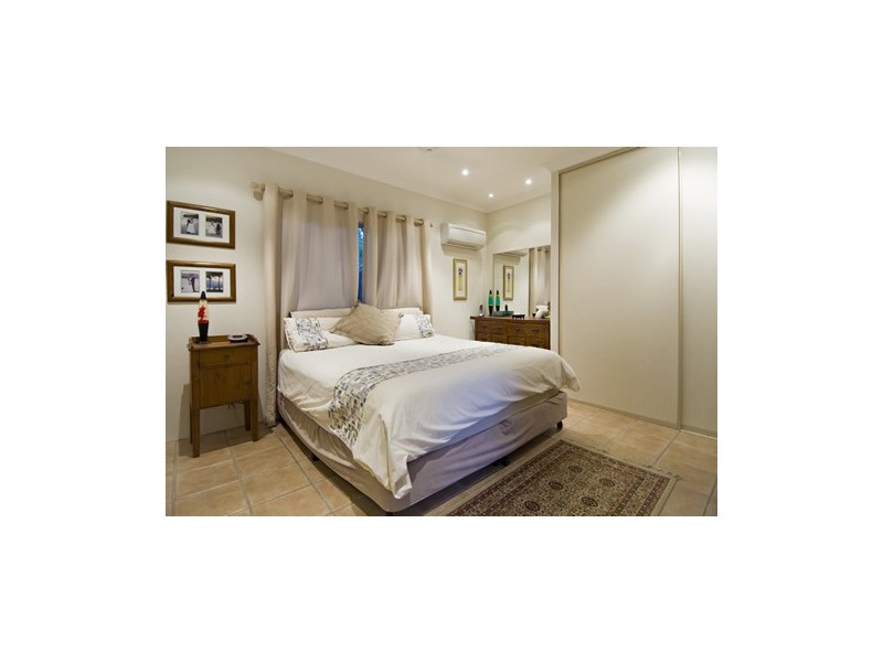 11 Thooleer Close, Cooya Beach QLD 4873