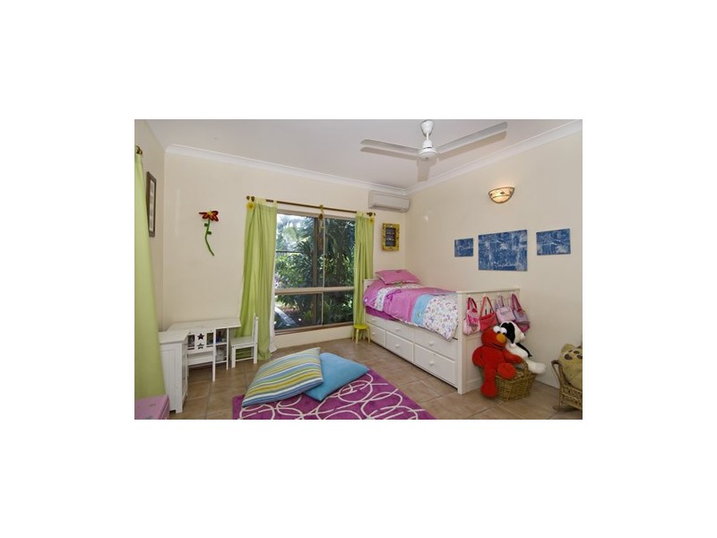 11 Thooleer Close, Cooya Beach QLD 4873