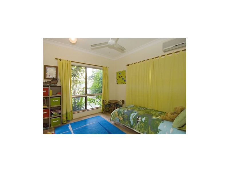 11 Thooleer Close, Cooya Beach QLD 4873