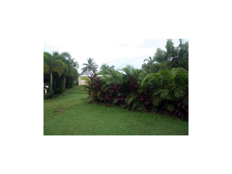 5 Kadan Close, Wonga QLD 4873