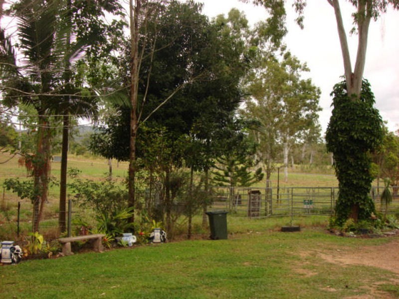 69 McLean Bridge Rd, Julatten QLD 4871