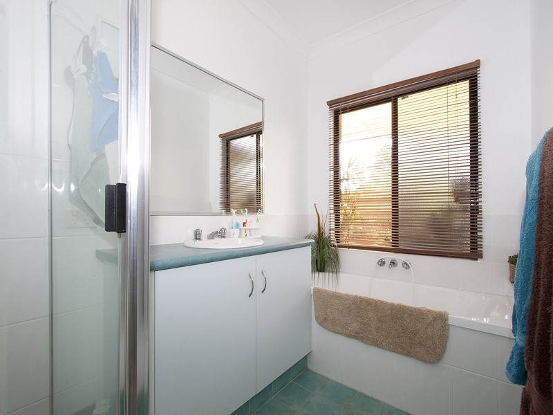 13 White Oak, Mossman QLD 4873