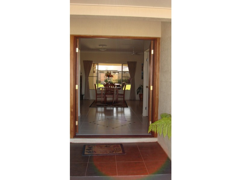 3 Gerygone Close, Mossman QLD 4873