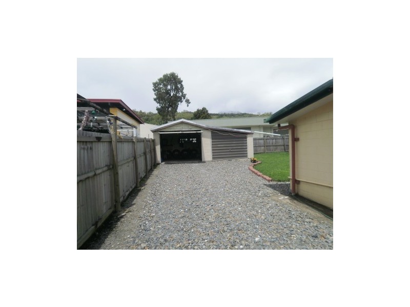 137 Alchera Drive, Mossman QLD 4873