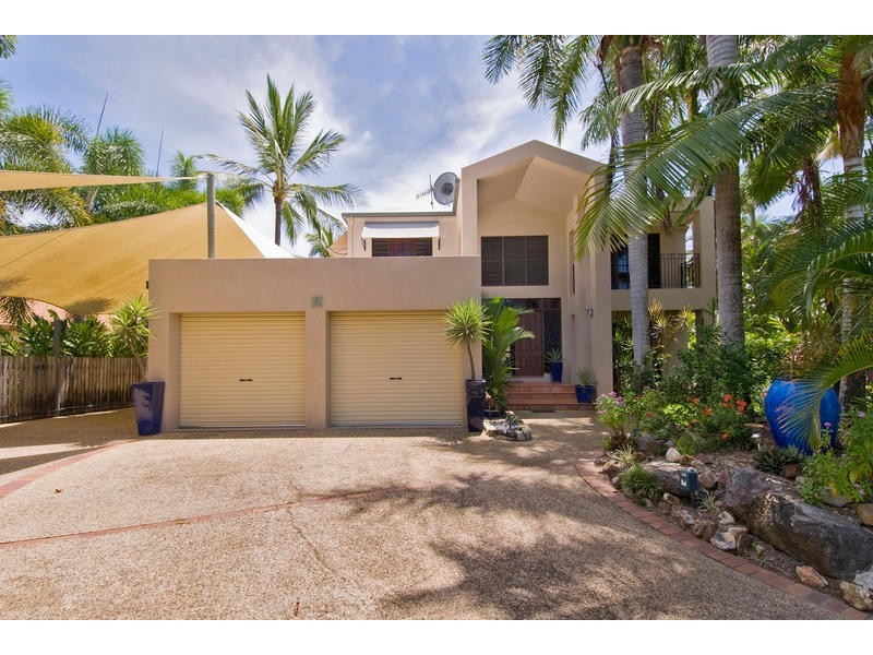 6 Arlington Close, Port Douglas QLD 4877
