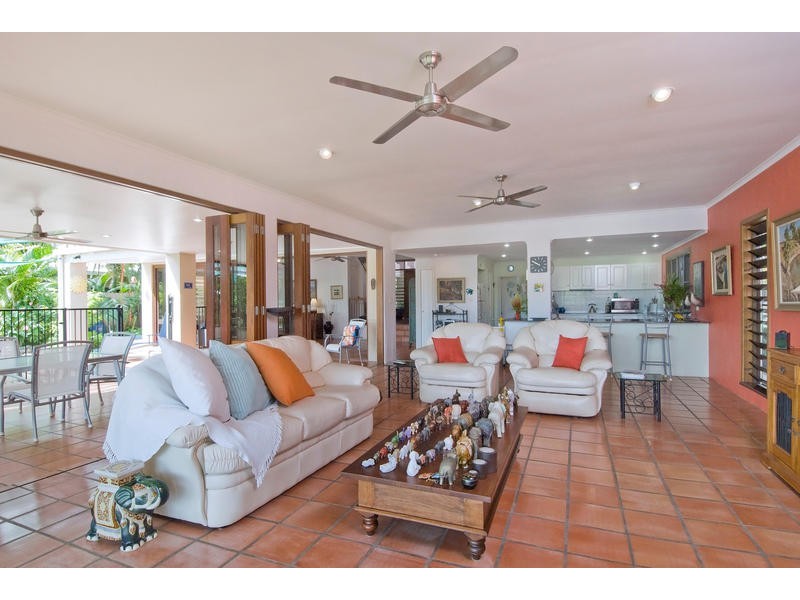 6 Arlington Close, Port Douglas QLD 4877