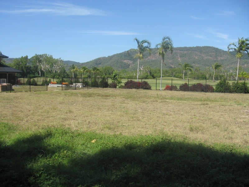 81 Mitre Street, Port Douglas QLD 4877