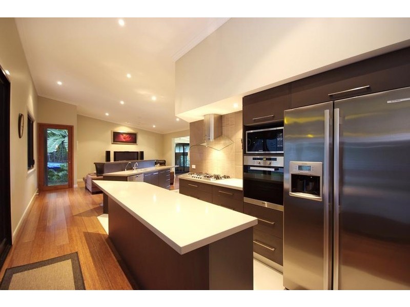 3 Colenso Road, Killaloe QLD 4877