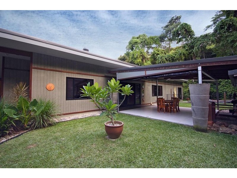 3 Colenso Road, Killaloe QLD 4877