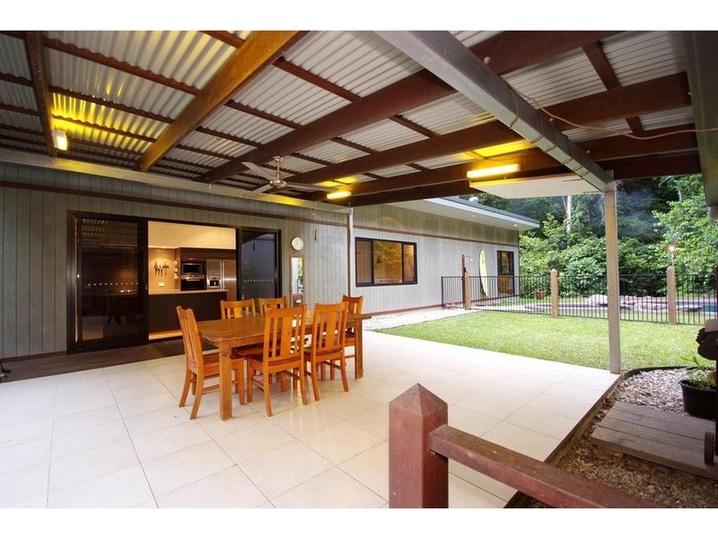 3 Colenso Road, Killaloe QLD 4877