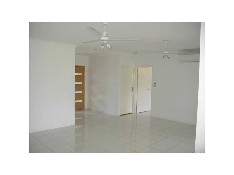 Cooya Beach QLD 4873