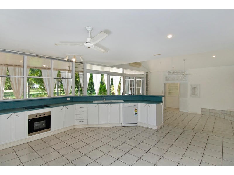 21 Marlin Drive, Wonga QLD 4873