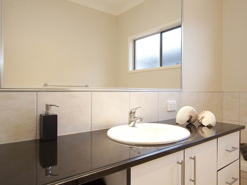 4 White Oak, Mossman QLD 4873